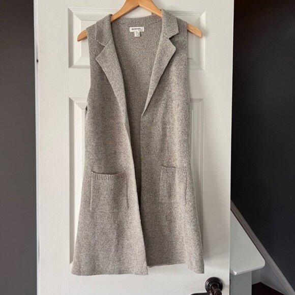 Monteau Gray Knit Sweater Vest Women’s M Open Front Longline Sleeveless Cardigan - Picture 1 of 3